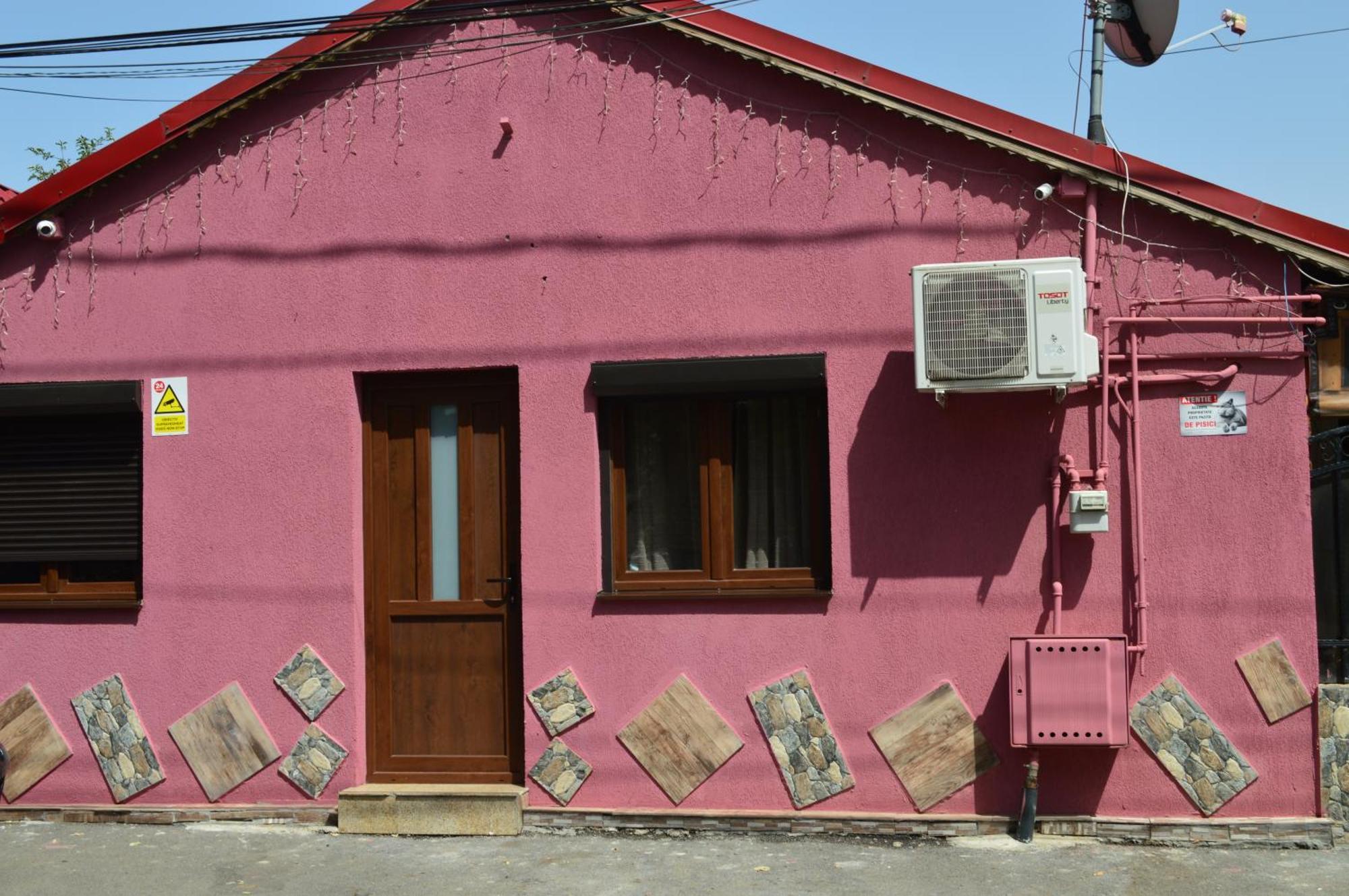 Yna House Villa Bukarest Exteriör bild