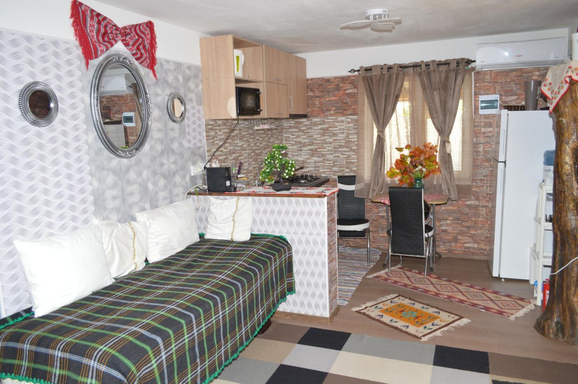 Yna House Villa Bukarest Exteriör bild